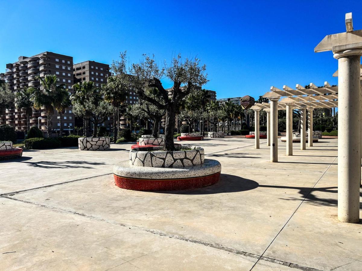 Gym, Ping Pong, Piscina Y Garaje Apartment